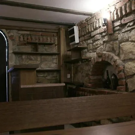 алла בית הארחה